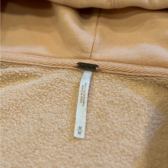 Free People Orange Pink Oversized High Road Pullover Sweatshirt Size Medium - Picture 3 of 8